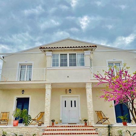 Tani'S House Villa ซารานเดอ ภายนอก รูปภาพ