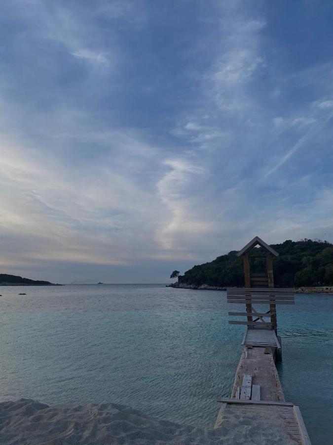 Tani'S House Villa ซารานเดอ ภายนอก รูปภาพ