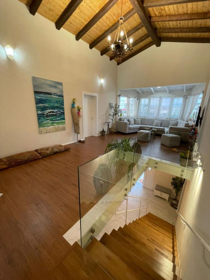 Tani'S House Villa ซารานเดอ ภายนอก รูปภาพ