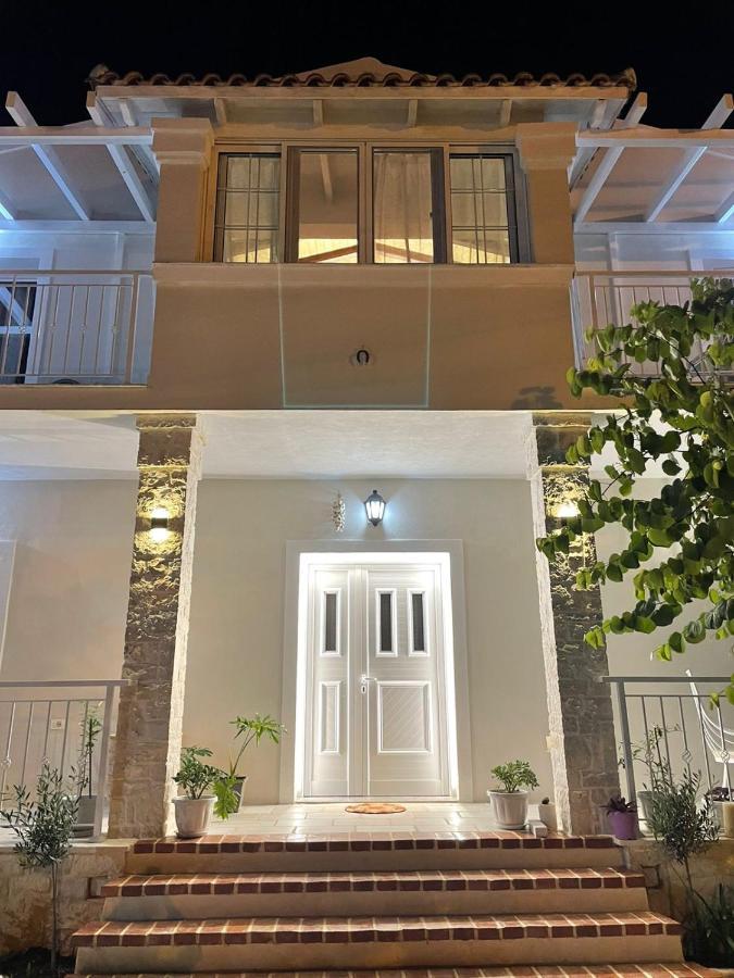 Tani'S House Villa ซารานเดอ ภายนอก รูปภาพ